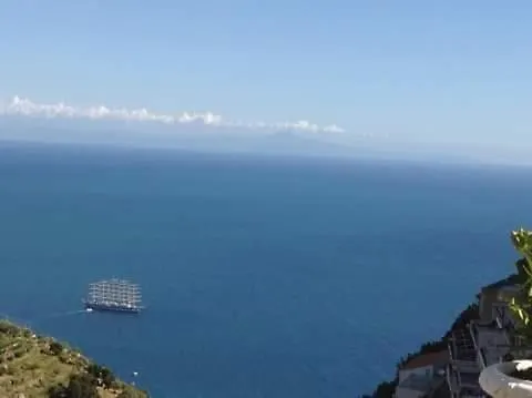 La Villa Di Enzo Amalfi 0*,